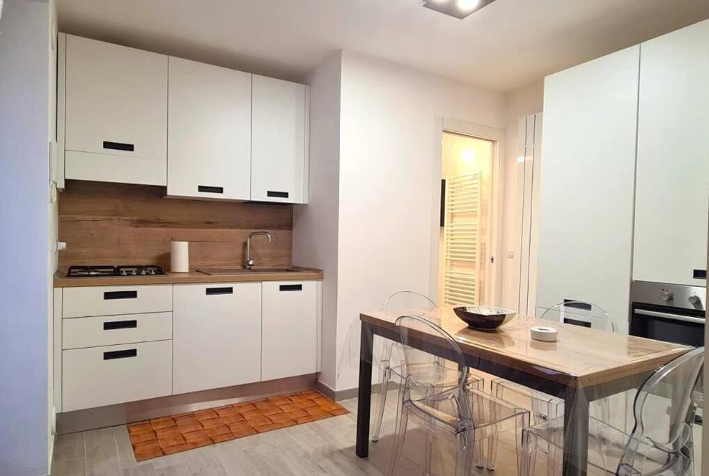 Apartament La Perla Di Tamara-Assisi Blu Zewnętrze zdjęcie