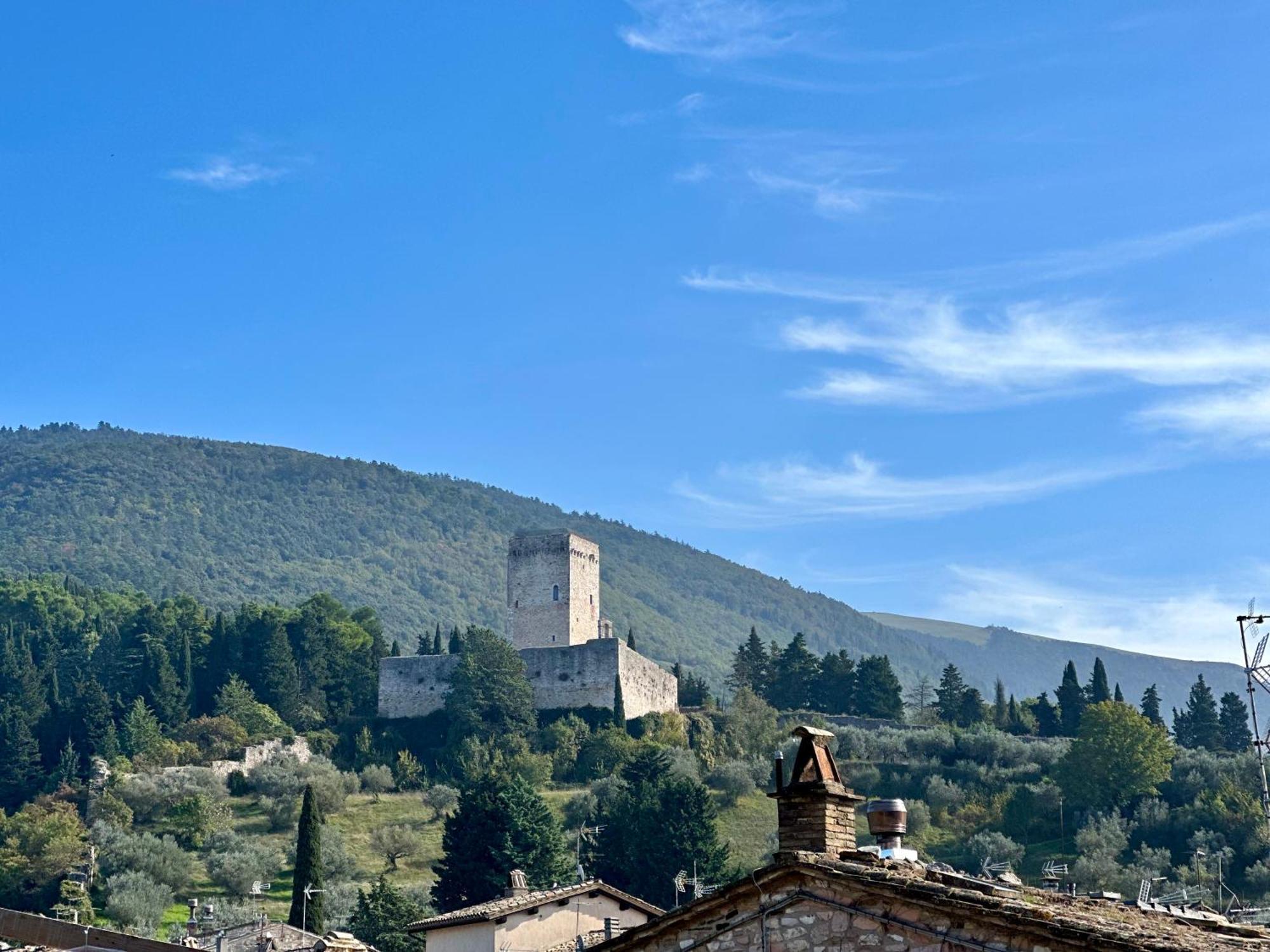 Apartament La Perla Di Tamara-Assisi Blu Zewnętrze zdjęcie